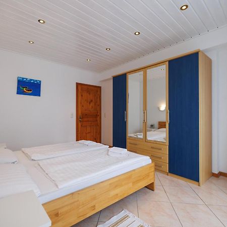 Guesthouse Halilagic Krk Town Bagian luar foto