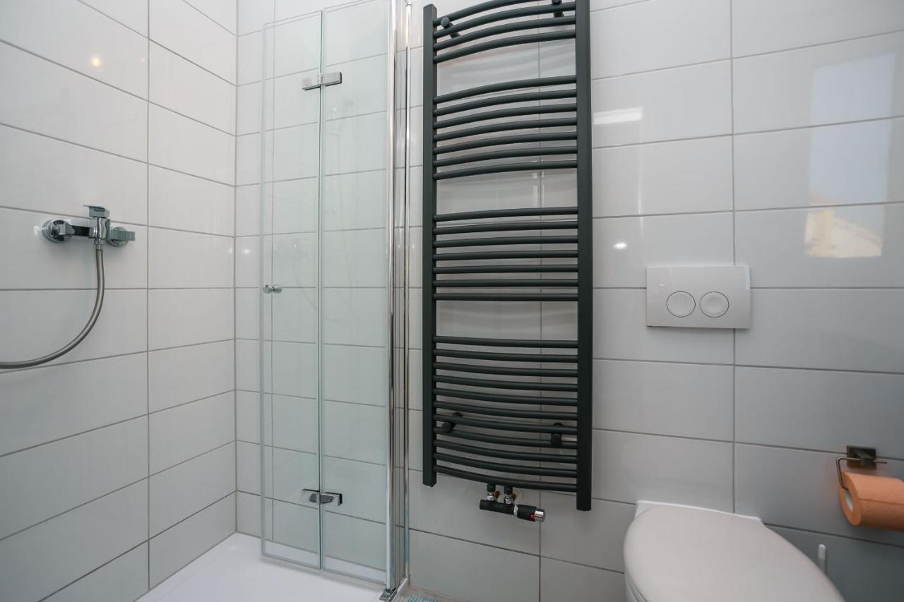 Guesthouse Halilagic Krk Town Bagian luar foto