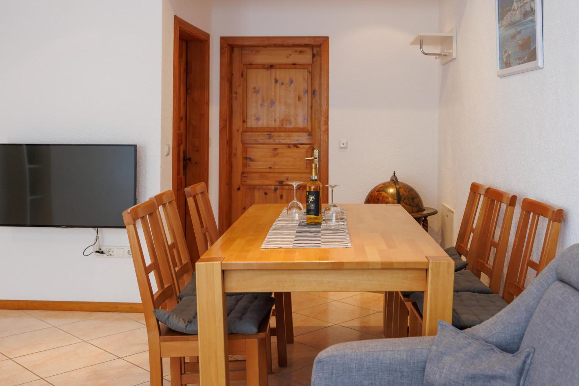 Guesthouse Halilagic Krk Town Bagian luar foto