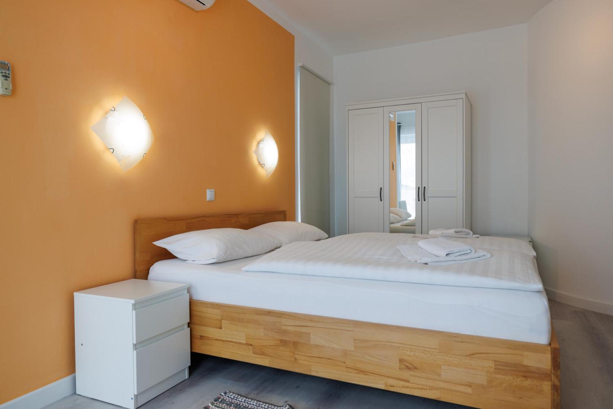 Guesthouse Halilagic Krk Town Bagian luar foto