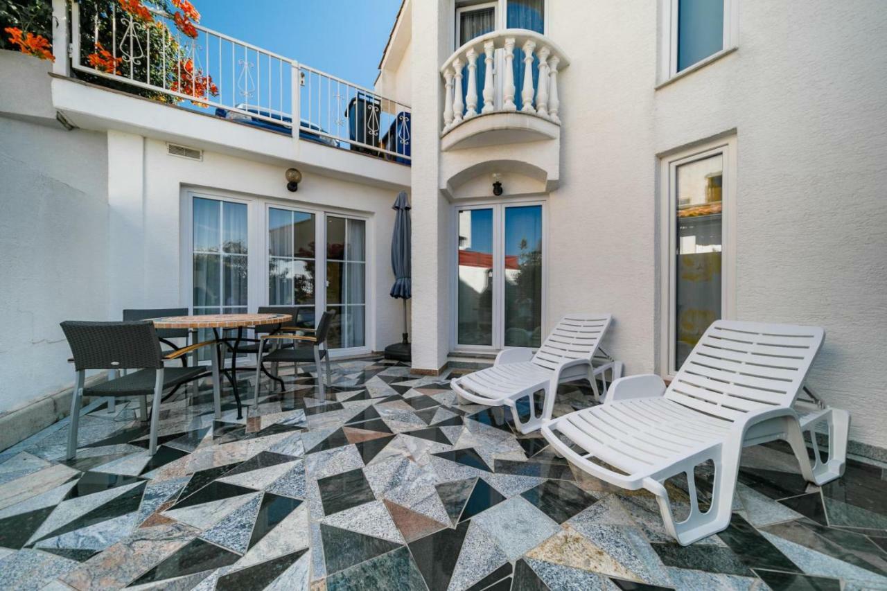 Guesthouse Halilagic Krk Town Bagian luar foto